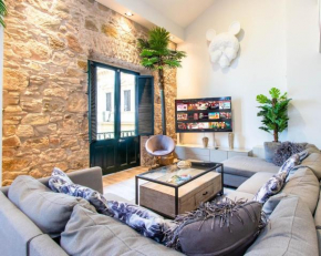 AmazINN Places Casco Viejo Penthouse Rooftop and Pool